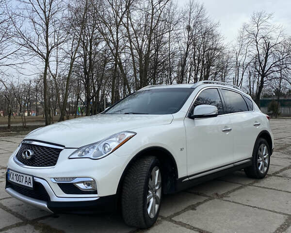 Інфініті QX50, об'ємом двигуна 3.7 л та пробігом 126 тис. км за 16600 $, фото 1 на Automoto.ua