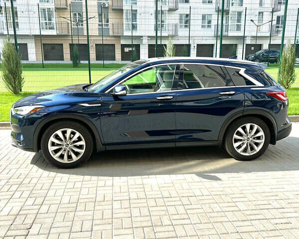 Інфініті QX50, об'ємом двигуна 2 л та пробігом 77 тис. км за 26300 $, фото 1 на Automoto.ua