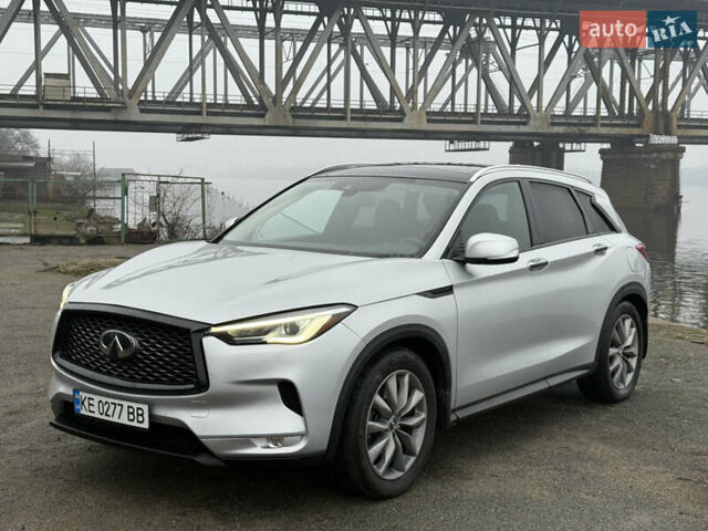 Серый Инфинити QX50, объемом двигателя 1.99 л и пробегом 125 тыс. км за 21999 $, фото 1 на Automoto.ua