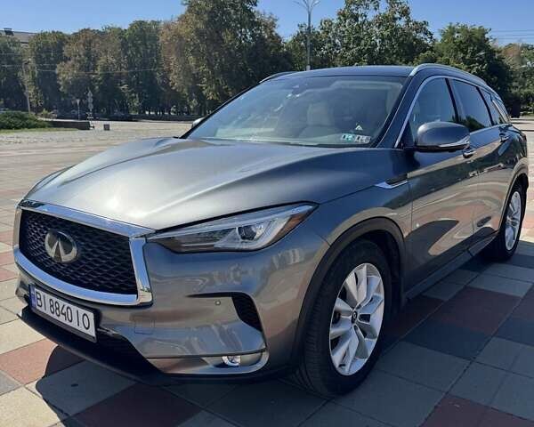 Сірий Інфініті QX50, об'ємом двигуна 2 л та пробігом 39 тис. км за 24500 $, фото 1 на Automoto.ua