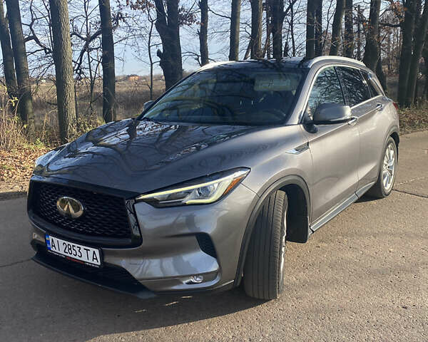 Серый Инфинити QX50, объемом двигателя 2 л и пробегом 120 тыс. км за 21500 $, фото 1 на Automoto.ua