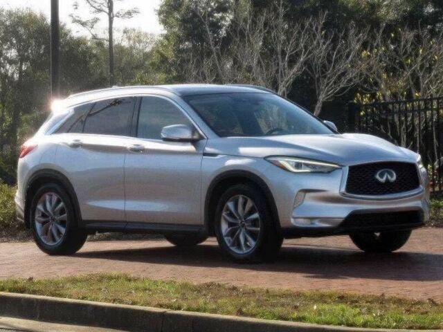 Сірий Інфініті QX50, об'ємом двигуна 2 л та пробігом 67 тис. км за 18000 $, фото 1 на Automoto.ua