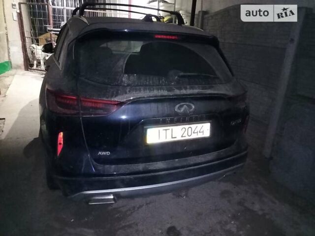 Синий Инфинити QX50, объемом двигателя 2 л и пробегом 40 тыс. км за 49000 $, фото 1 на Automoto.ua