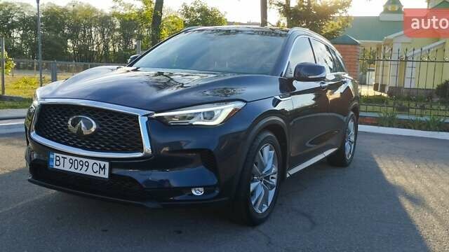 Синій Інфініті QX50, об'ємом двигуна 2 л та пробігом 29 тис. км за 32700 $, фото 1 на Automoto.ua