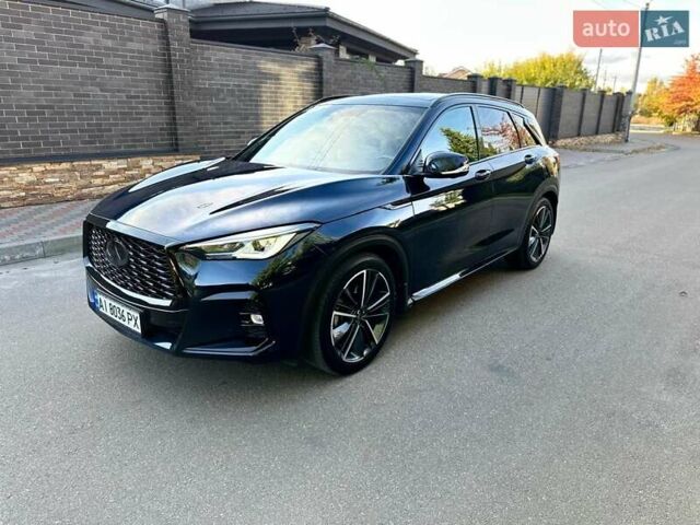 Синий Инфинити QX50, объемом двигателя 2 л и пробегом 19 тыс. км за 49000 $, фото 1 на Automoto.ua