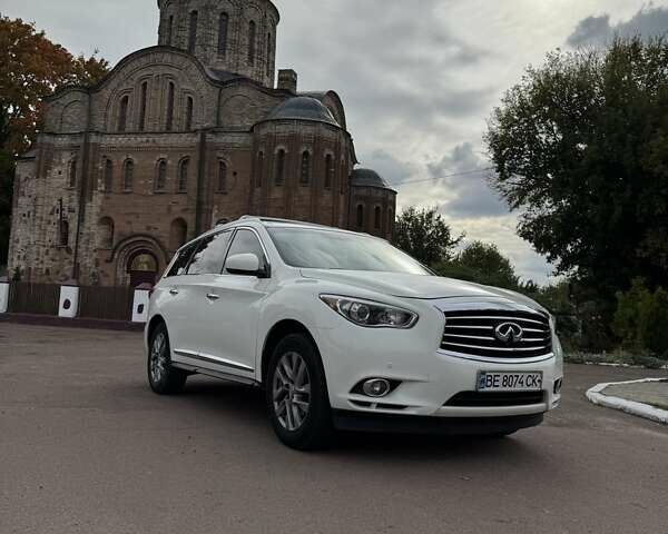 Білий Інфініті QX60, об'ємом двигуна 3.5 л та пробігом 230 тис. км за 18000 $, фото 1 на Automoto.ua