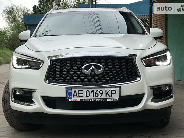 Білий Інфініті QX60, об'ємом двигуна 3.5 л та пробігом 68 тис. км за 21200 $, фото 1 на Automoto.ua