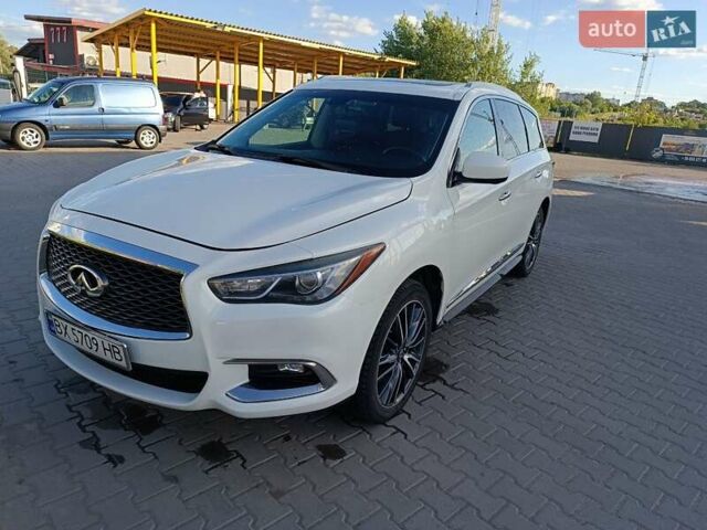 Белый Инфинити QX60, объемом двигателя 3.5 л и пробегом 141 тыс. км за 14999 $, фото 1 на Automoto.ua