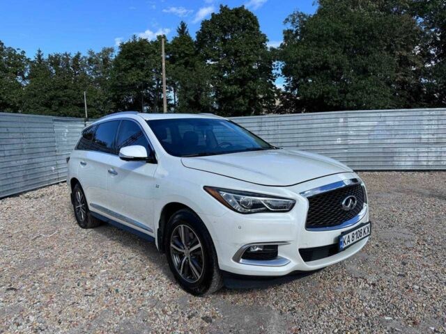 Белый Инфинити QX60, объемом двигателя 3.5 л и пробегом 221 тыс. км за 18600 $, фото 1 на Automoto.ua
