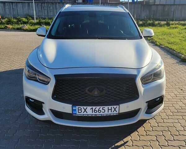 Белый Инфинити QX60, объемом двигателя 3.5 л и пробегом 156 тыс. км за 16700 $, фото 1 на Automoto.ua