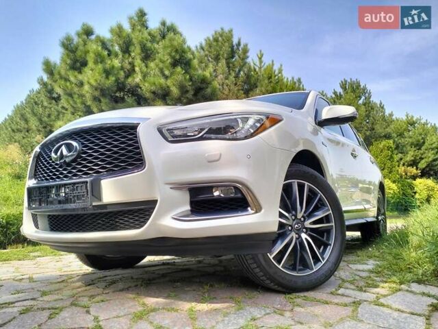 Белый Инфинити QX60, объемом двигателя 2.5 л и пробегом 81 тыс. км за 29800 $, фото 1 на Automoto.ua