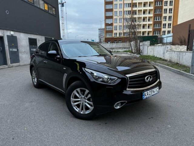 Черный Инфинити QX60, объемом двигателя 3.7 л и пробегом 230 тыс. км за 16500 $, фото 1 на Automoto.ua