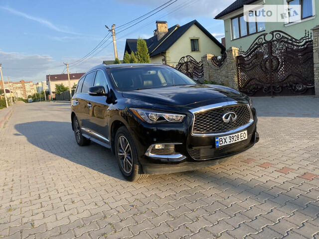 Чорний Інфініті QX60, об'ємом двигуна 3.5 л та пробігом 177 тис. км за 19900 $, фото 1 на Automoto.ua