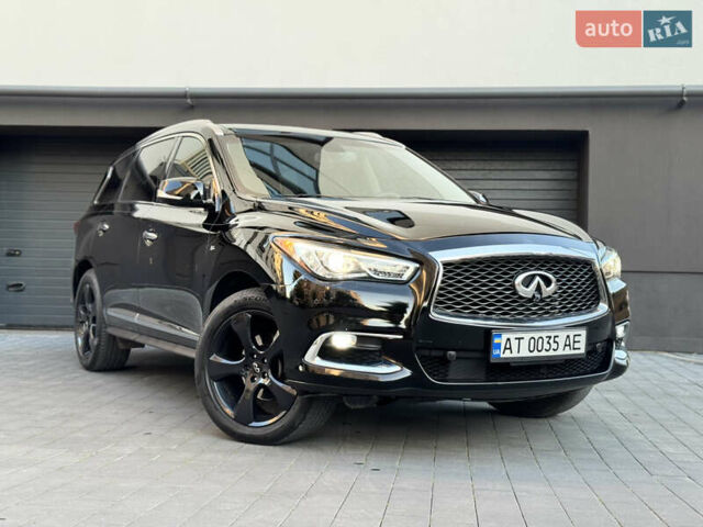 Чорний Інфініті QX60, об'ємом двигуна 3.5 л та пробігом 111 тис. км за 20490 $, фото 1 на Automoto.ua