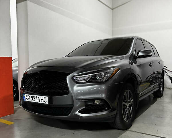 Серый Инфинити QX60, объемом двигателя 3.5 л и пробегом 166 тыс. км за 19500 $, фото 1 на Automoto.ua