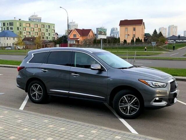Сірий Інфініті QX60, об'ємом двигуна 3.6 л та пробігом 98 тис. км за 16000 $, фото 1 на Automoto.ua