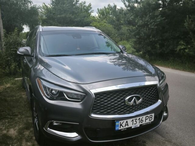 Сірий Інфініті QX60, об'ємом двигуна 3.5 л та пробігом 67 тис. км за 23000 $, фото 1 на Automoto.ua