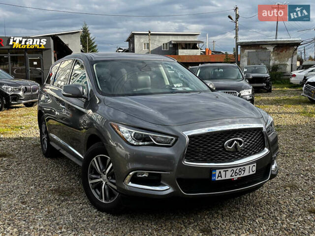 Серый Инфинити QX60, объемом двигателя 3.5 л и пробегом 74 тыс. км за 18300 $, фото 1 на Automoto.ua