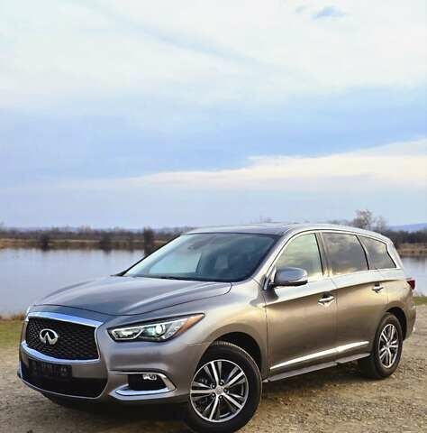 Серый Инфинити QX60, объемом двигателя 3.5 л и пробегом 73 тыс. км за 19950 $, фото 1 на Automoto.ua