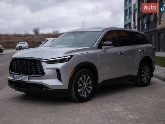 Серый Инфинити QX60, объемом двигателя 3.5 л и пробегом 20 тыс. км за 33000 $, фото 1 на Automoto.ua