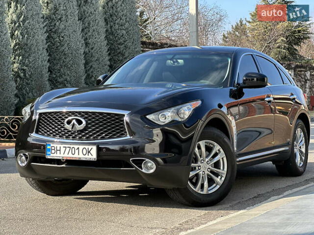 Черный Инфинити QX70, объемом двигателя 3.7 л и пробегом 81 тыс. км за 18800 $, фото 1 на Automoto.ua