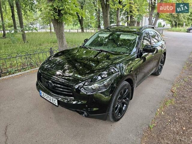 Чорний Інфініті QX70, об'ємом двигуна 3.7 л та пробігом 145 тис. км за 24500 $, фото 1 на Automoto.ua