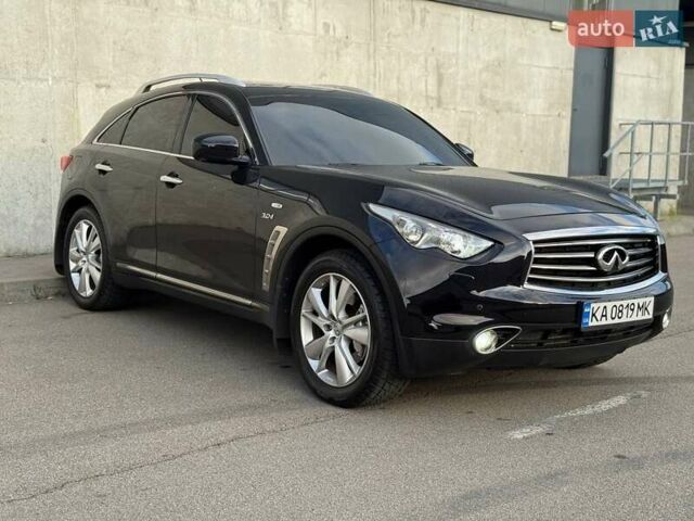 Чорний Інфініті QX70, об'ємом двигуна 2.99 л та пробігом 160 тис. км за 19500 $, фото 1 на Automoto.ua
