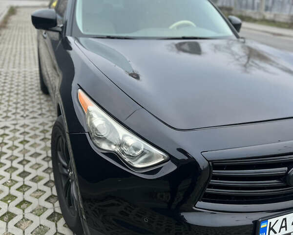 Черный Инфинити QX70, объемом двигателя 3.7 л и пробегом 194 тыс. км за 14900 $, фото 1 на Automoto.ua