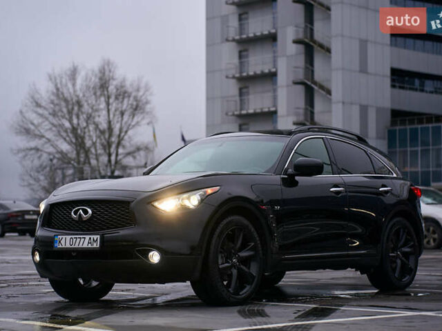 Чорний Інфініті QX70, об'ємом двигуна 3.7 л та пробігом 99 тис. км за 19900 $, фото 1 на Automoto.ua