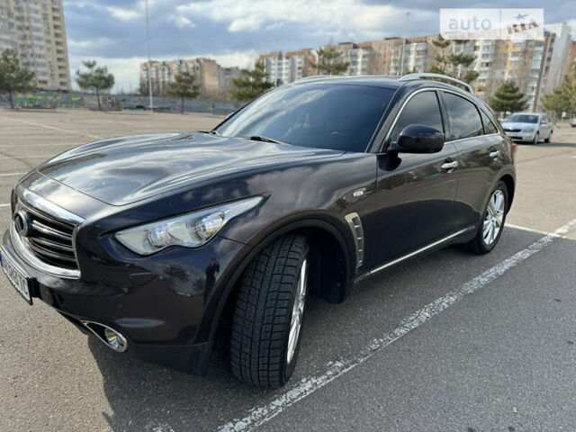 Коричневий Інфініті QX70, об'ємом двигуна 2.99 л та пробігом 166 тис. км за 21500 $, фото 1 на Automoto.ua