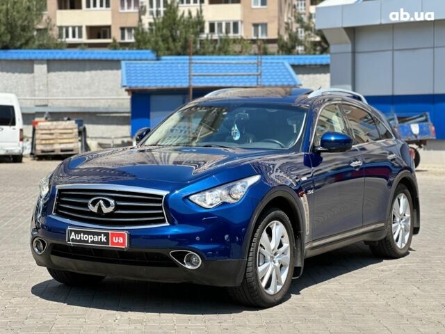 Синий Инфинити QX70, объемом двигателя 3 л и пробегом 101 тыс. км за 29490 $, фото 1 на Automoto.ua