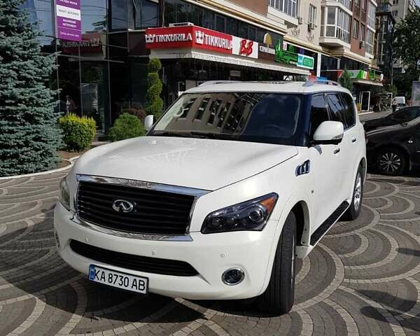 Белый Инфинити QX80, объемом двигателя 5.55 л и пробегом 155 тыс. км за 19000 $, фото 1 на Automoto.ua
