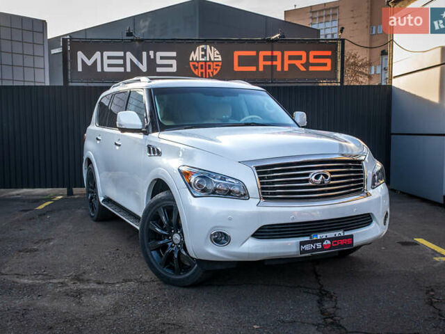Белый Инфинити QX80, объемом двигателя 5.55 л и пробегом 81 тыс. км за 25000 $, фото 1 на Automoto.ua