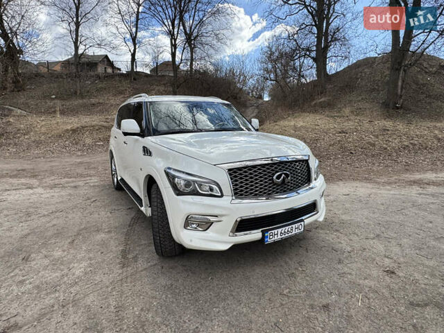Белый Инфинити QX80, объемом двигателя 5.6 л и пробегом 162 тыс. км за 28800 $, фото 1 на Automoto.ua
