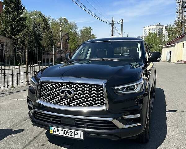 Чорний Інфініті QX80, об'ємом двигуна 5.6 л та пробігом 137 тис. км за 47000 $, фото 1 на Automoto.ua