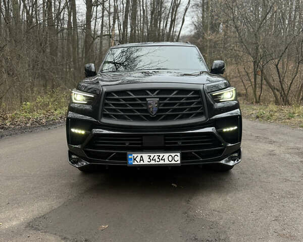 Черный Инфинити QX80, объемом двигателя 5.55 л и пробегом 132 тыс. км за 45000 $, фото 1 на Automoto.ua