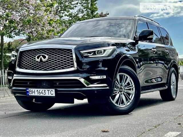 Черный Инфинити QX80, объемом двигателя 5.6 л и пробегом 8 тыс. км за 52900 $, фото 1 на Automoto.ua