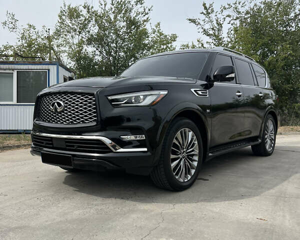 Черный Инфинити QX80, объемом двигателя 5.55 л и пробегом 86 тыс. км за 40000 $, фото 1 на Automoto.ua