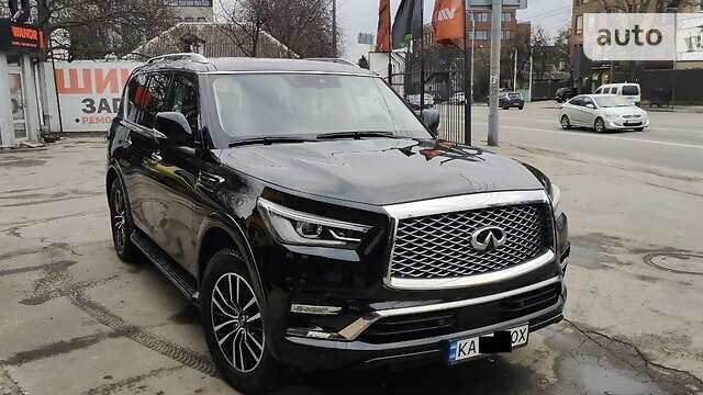 Черный Инфинити QX80, объемом двигателя 5.6 л и пробегом 20 тыс. км за 62000 $, фото 1 на Automoto.ua