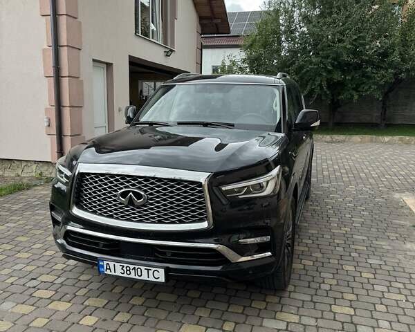 Черный Инфинити QX80, объемом двигателя 5.55 л и пробегом 56 тыс. км за 58000 $, фото 1 на Automoto.ua