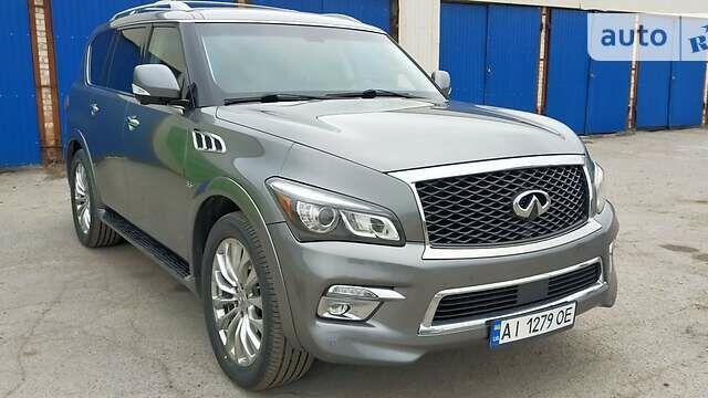 Сірий Інфініті QX80, об'ємом двигуна 5.6 л та пробігом 207 тис. км за 26500 $, фото 1 на Automoto.ua