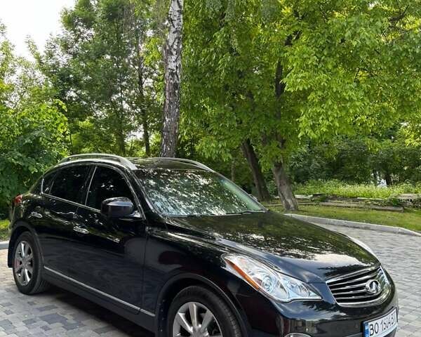 Черный Инфинити EX 35, объемом двигателя 3.5 л и пробегом 240 тыс. км за 11500 $, фото 1 на Automoto.ua