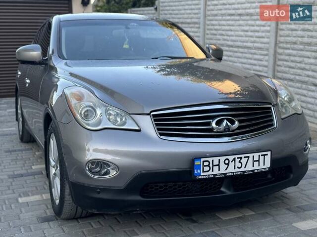 Сірий Інфініті EX 35, об'ємом двигуна 3.5 л та пробігом 148 тис. км за 8999 $, фото 1 на Automoto.ua