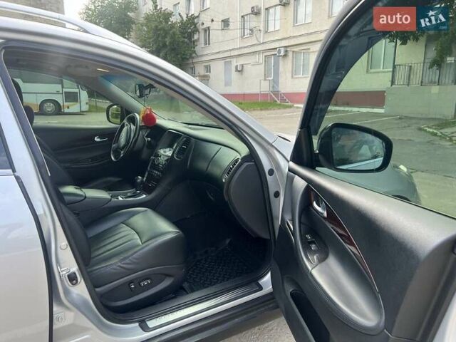 Сірий Інфініті EX 37, об'ємом двигуна 3.7 л та пробігом 180 тис. км за 13000 $, фото 1 на Automoto.ua