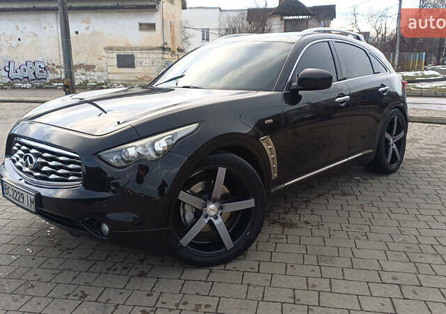 Черный Инфинити FX 30, объемом двигателя 3 л и пробегом 199 тыс. км за 14999 $, фото 1 на Automoto.ua