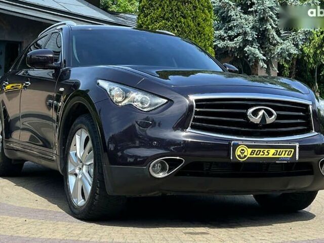 Инфинити FX 30, объемом двигателя 3 л и пробегом 196 тыс. км за 20700 $, фото 1 на Automoto.ua