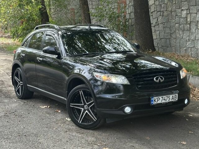 Черный Инфинити FX 35, объемом двигателя 3.5 л и пробегом 209 тыс. км за 8700 $, фото 1 на Automoto.ua