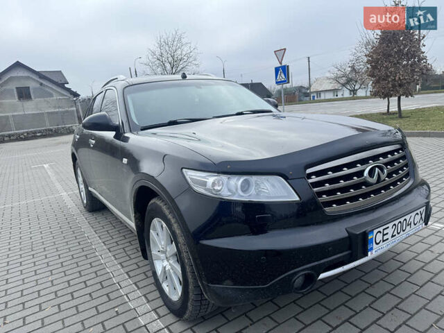 Черный Инфинити FX 35, объемом двигателя 3.5 л и пробегом 298 тыс. км за 10500 $, фото 1 на Automoto.ua