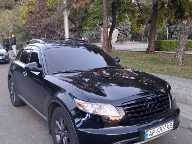 Черный Инфинити FX 35, объемом двигателя 3.5 л и пробегом 235 тыс. км за 8500 $, фото 1 на Automoto.ua
