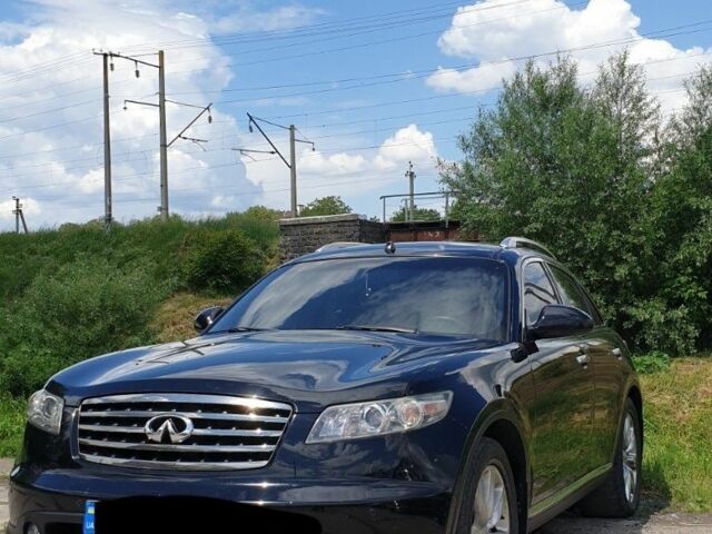 Чорний Інфініті FX 35, об'ємом двигуна 0 л та пробігом 173 тис. км за 11200 $, фото 1 на Automoto.ua